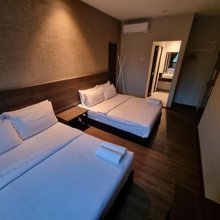 Miico Hotel @ Mount Austin Johor Bahru Extérieur photo
