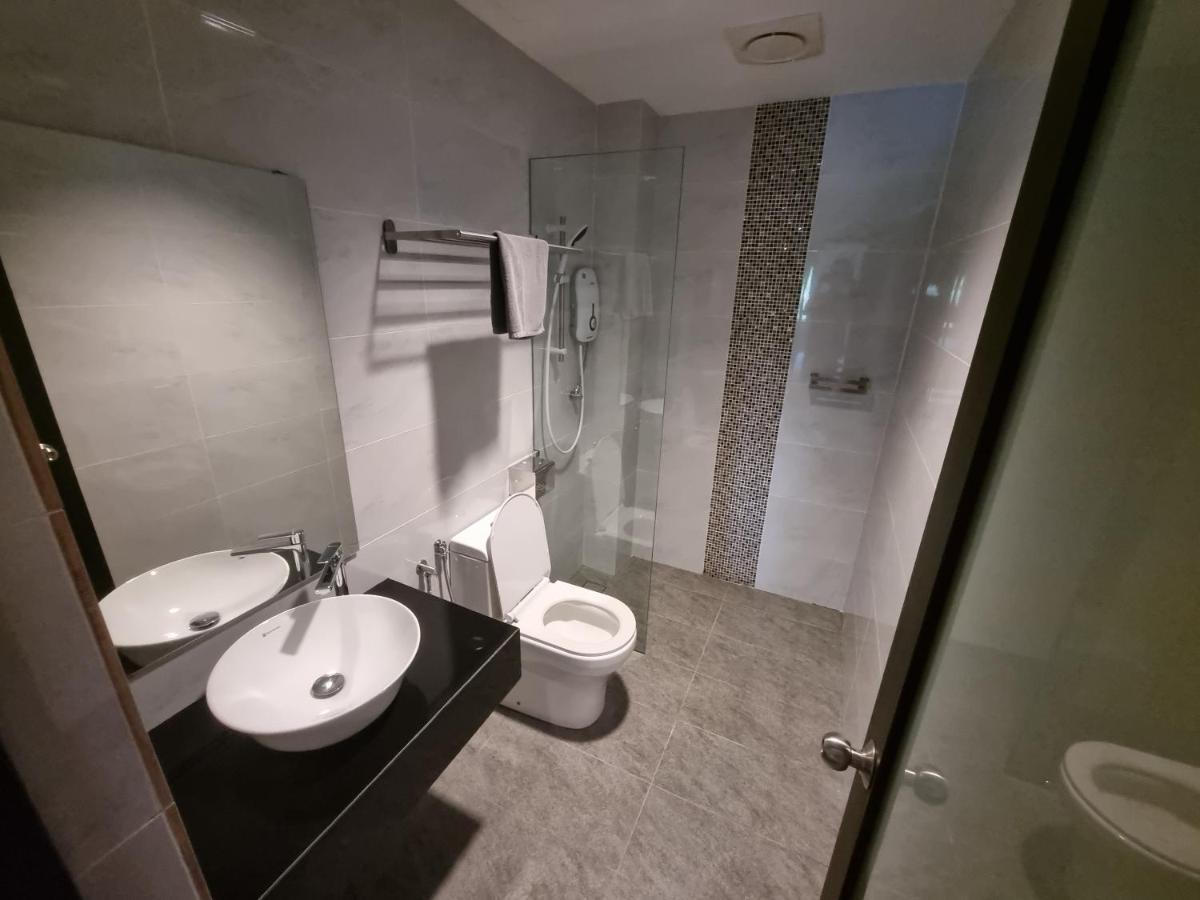 Miico Hotel @ Mount Austin Johor Bahru Extérieur photo