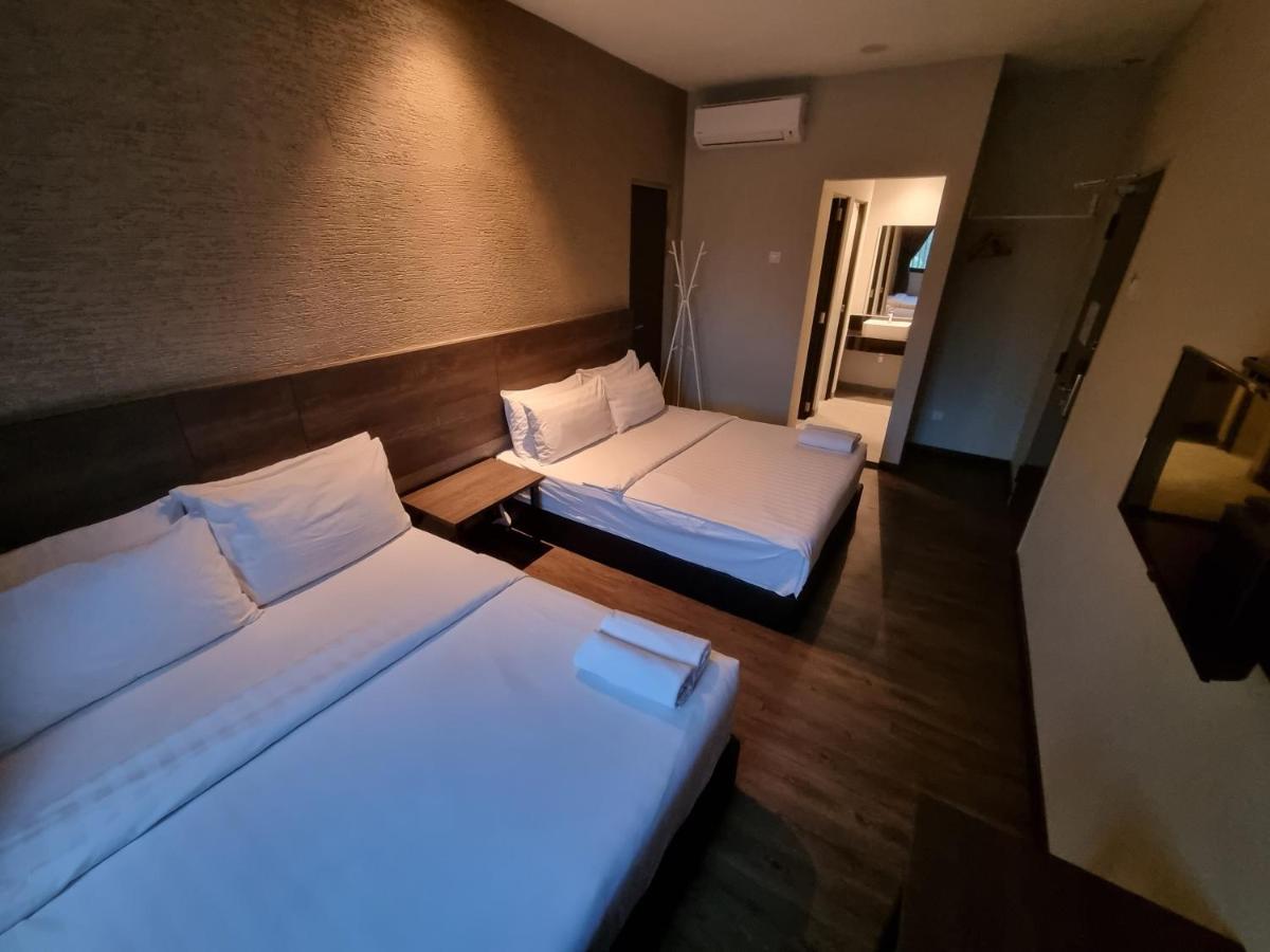 Miico Hotel @ Mount Austin Johor Bahru Extérieur photo