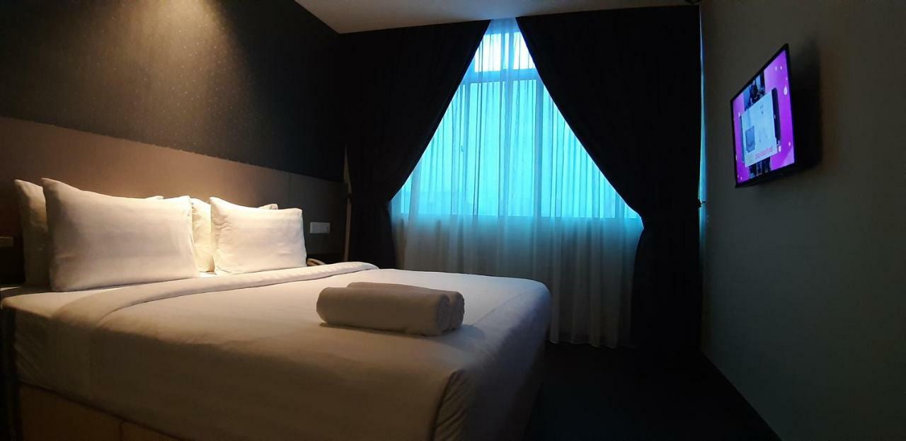 Miico Hotel @ Mount Austin Johor Bahru Extérieur photo