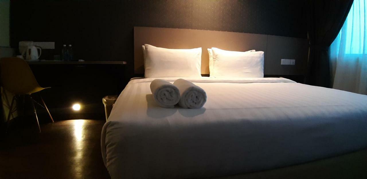 Miico Hotel @ Mount Austin Johor Bahru Extérieur photo