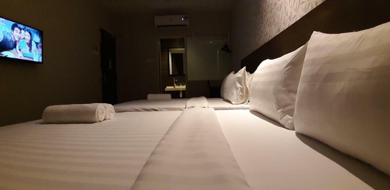Miico Hotel @ Mount Austin Johor Bahru Extérieur photo