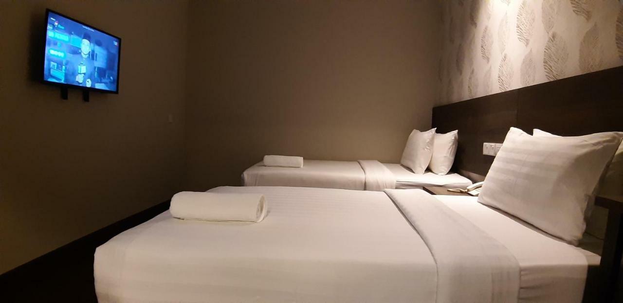 Miico Hotel @ Mount Austin Johor Bahru Extérieur photo