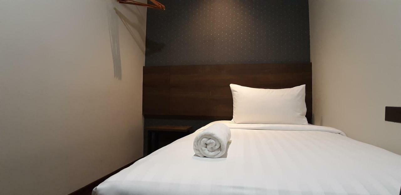 Miico Hotel @ Mount Austin Johor Bahru Extérieur photo