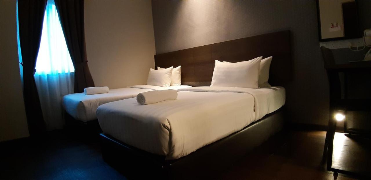 Miico Hotel @ Mount Austin Johor Bahru Extérieur photo
