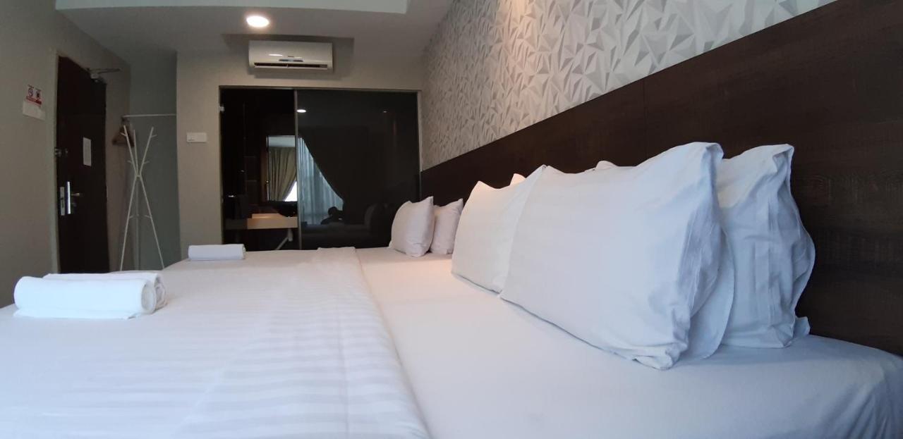 Miico Hotel @ Mount Austin Johor Bahru Extérieur photo